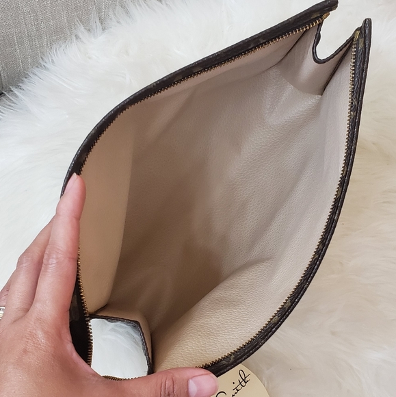 Vintage Louis Vuitton Toiletry 26 (1984) - Picture 3 of 12